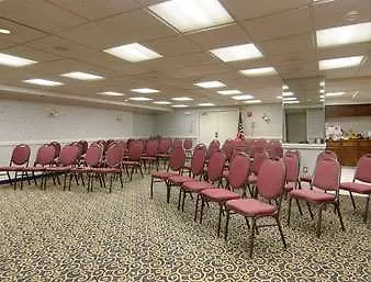 Howard Johnson Plaza By Wyndham Ocean City Oceanfront