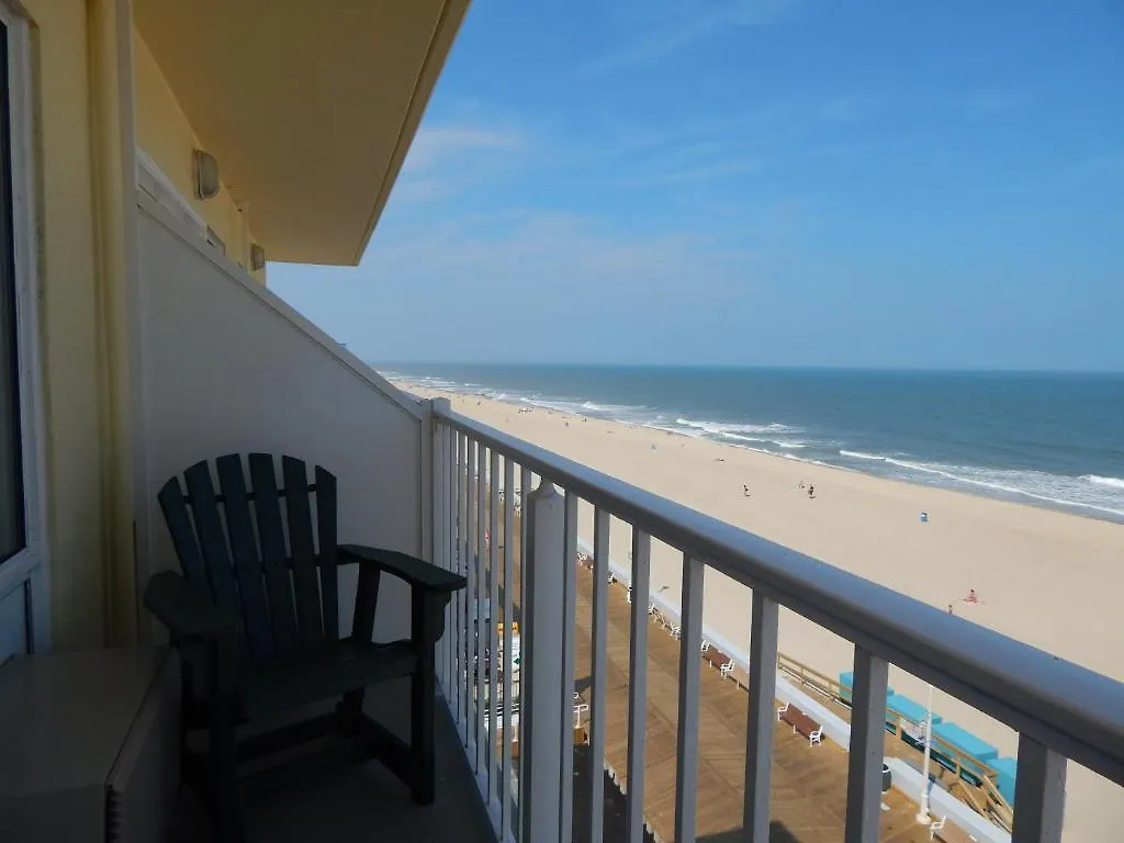 Howard Johnson Plaza By Wyndham Ocean City Oceanfront Hotel