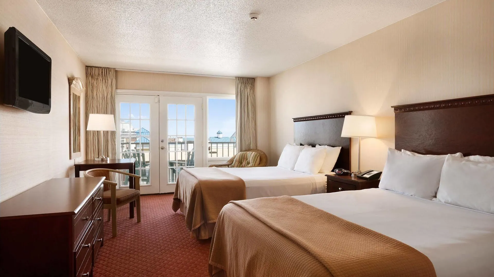 Hotel Howard Johnson Plaza By Wyndham Ocean City Oceanfront
