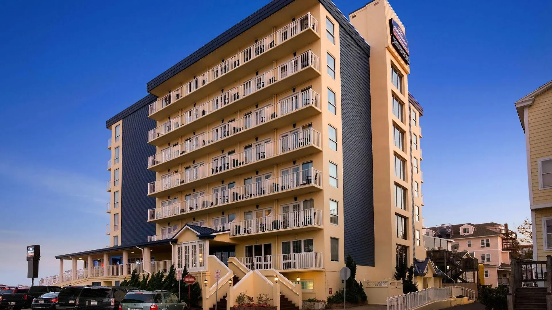 Hotel Howard Johnson Plaza By Wyndham Ocean City Oceanfront